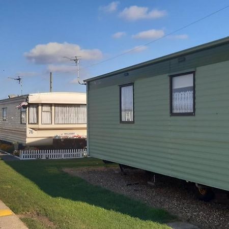 Kerrys Place, 75 Sealands Caravan Site, Ingoldmells 6 Berth Hotel Luaran gambar